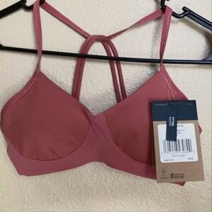 North Face Bralette. Tagged as XXL- Fits more like a L/XL. Brand new with tags